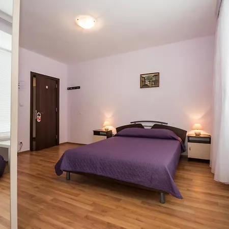 House Gabi 3*